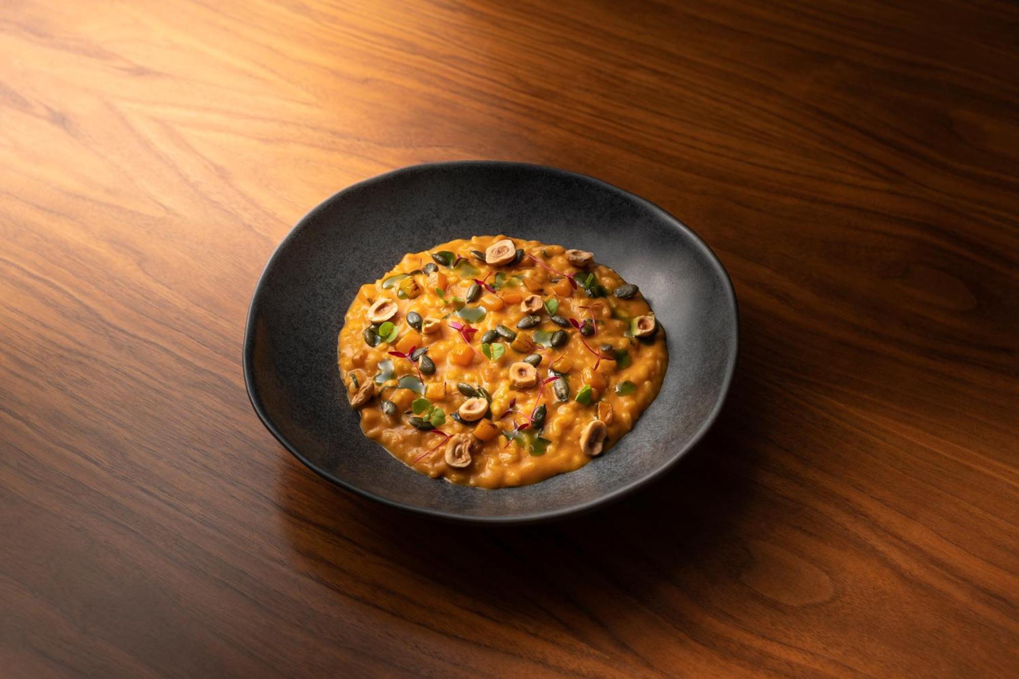 Portobay Flores Extérieur photo A bowl of bisi bele bhath
